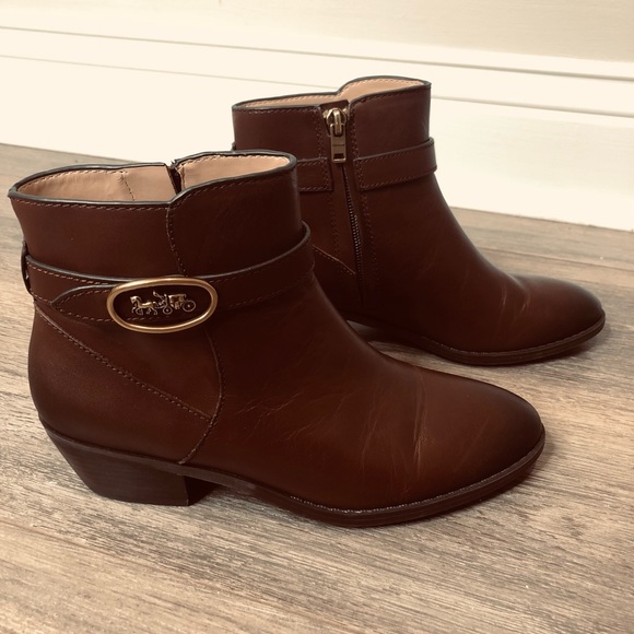 Coach Dylan Bootie - Picture 4 of 8